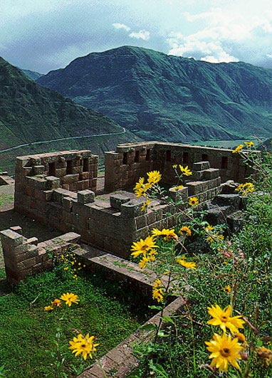 ruins at Pisac Peru